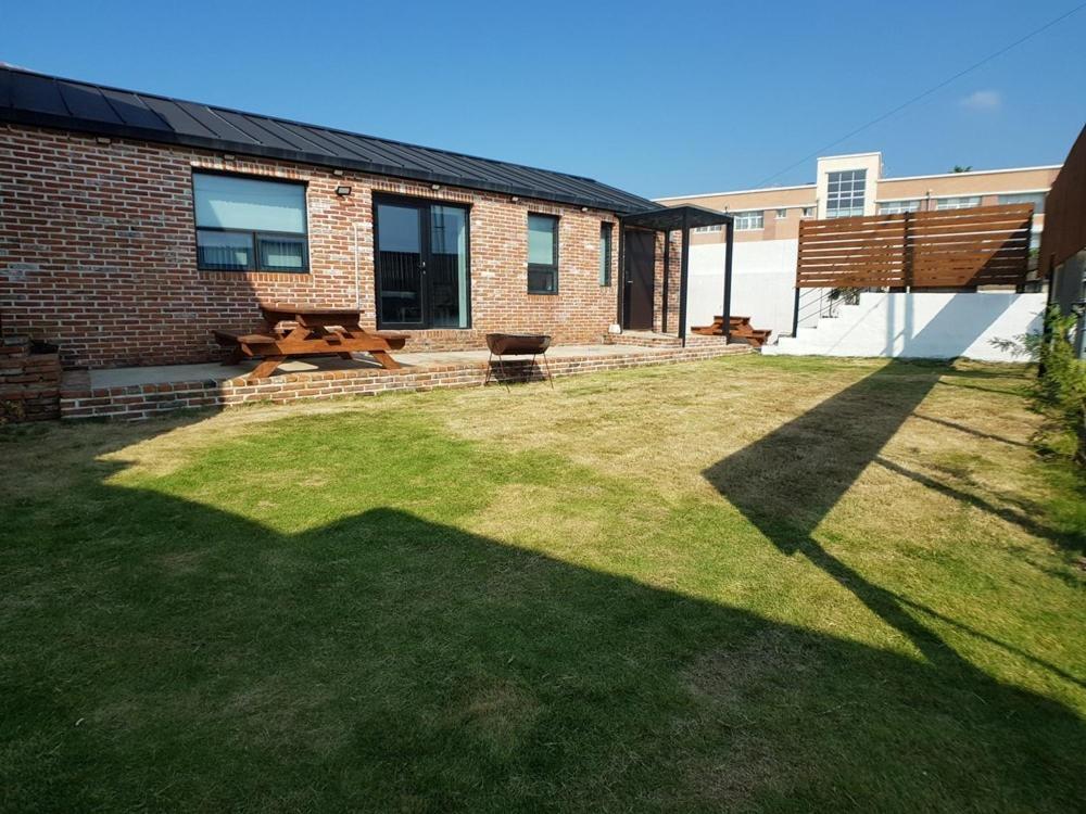 Zahrada ubytování Guideok 1084