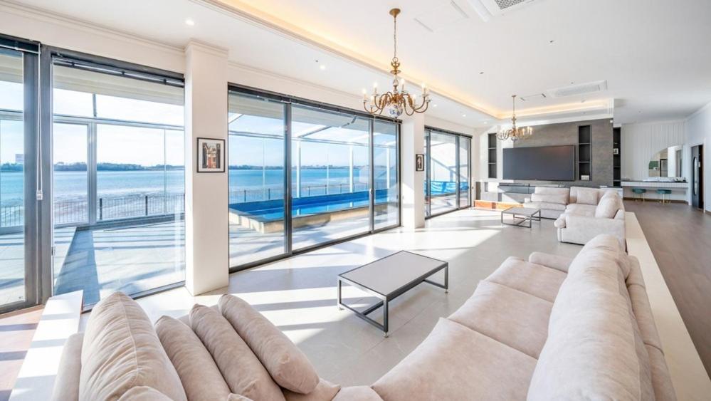 Posezení v ubytování Muan Oberman Pet friendly Pool Villa