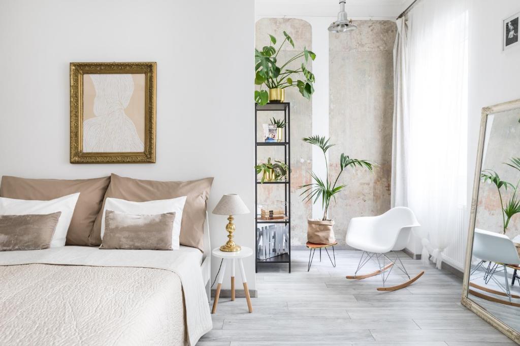 STYLISH APARTMENT IN THE HEART OF THE CENTER with Air Conditioner 1061 Budapest, Paulay Ede utca 10 kép - 1