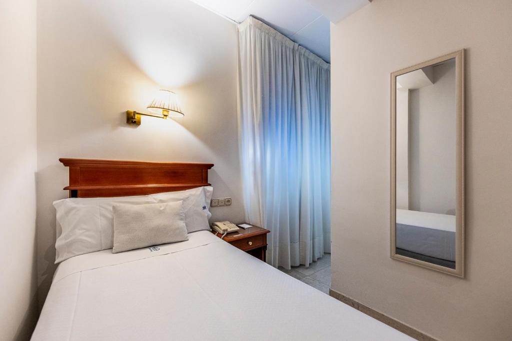 Hotel Sacromonte - Resim 18