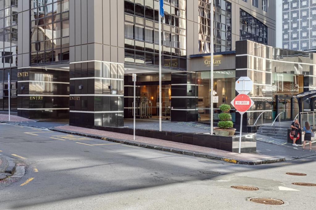 City Hideaway 1 BR Apt with Pool and Gym - Resim 27