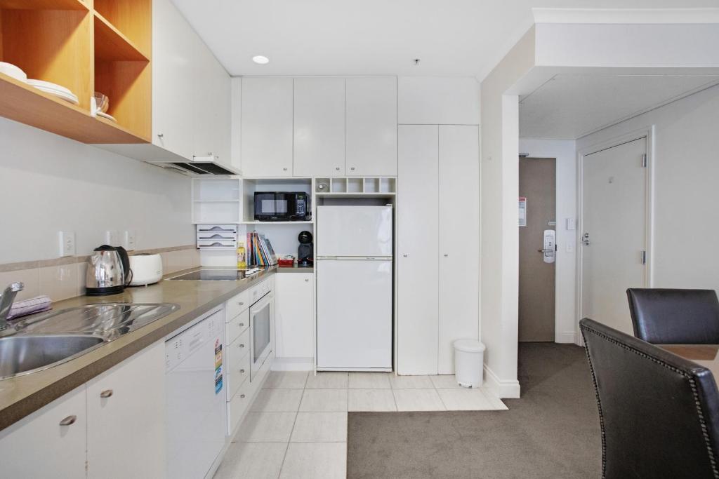 City Hideaway 1 BR Apt with Pool and Gym - Resim 28