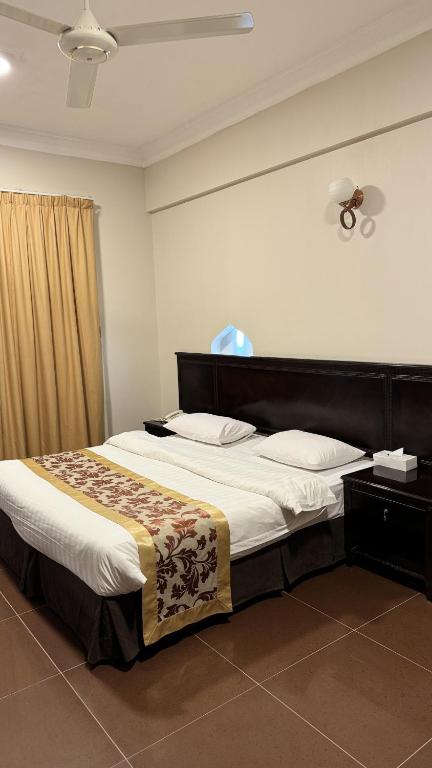 Gulf Crown Hotel Apartment - Camera Standard Matrimoniale/Doppia Con Letti Singoli