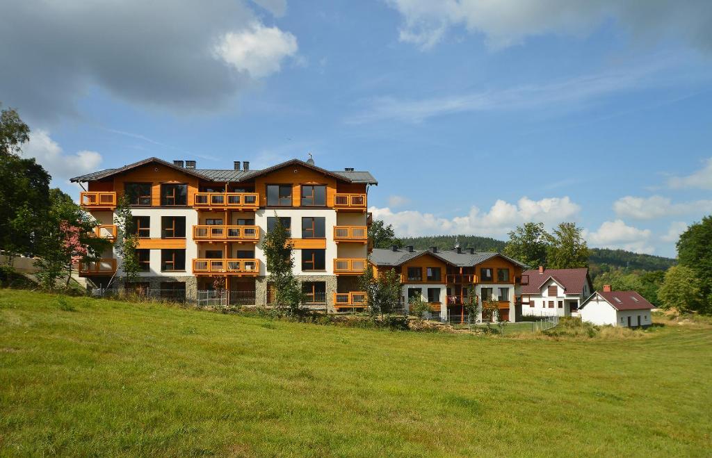 Budova, v ktorej sa apartmán nachádza