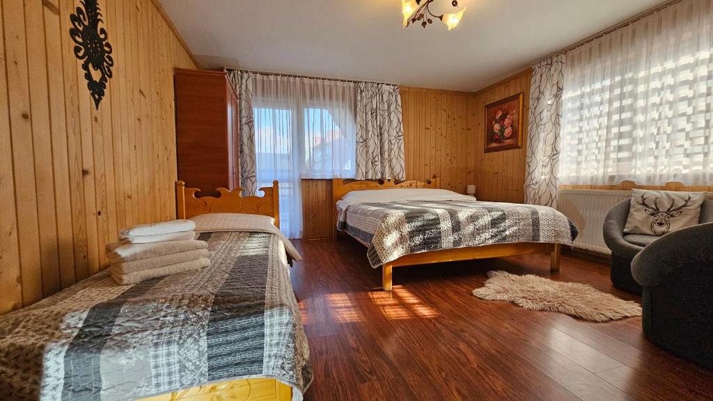 Bukowiański Dworek - Wyciągi, Narciarnia, Kuchnia - 17