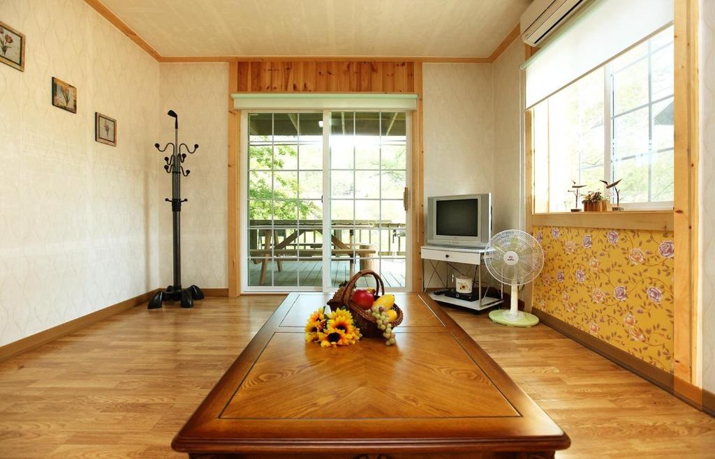 Cheongju Okhwadae Story Pension - Family Room