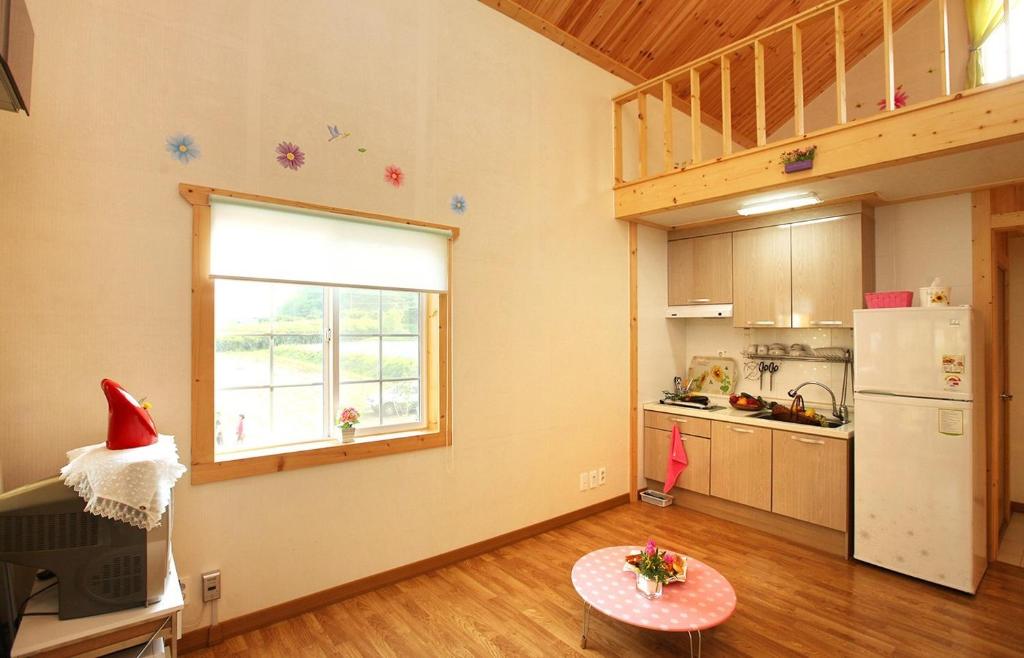 Cheongju Okhwadae Story Pension - Quadruple Room