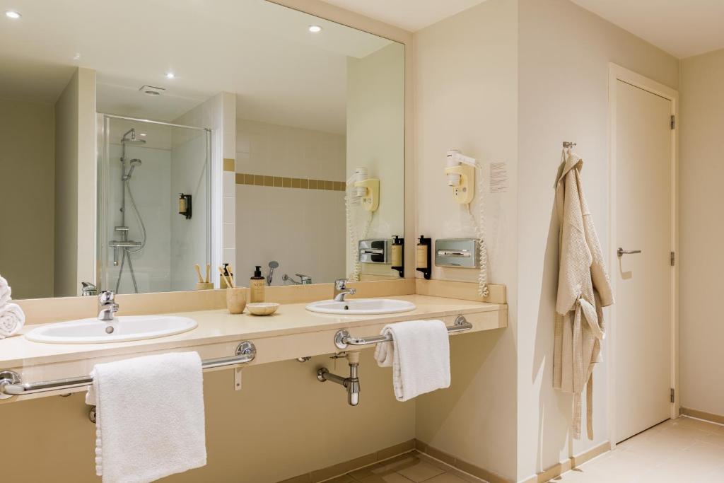 Koupelna v ubytování Hotel Aazaert by WP Hotels