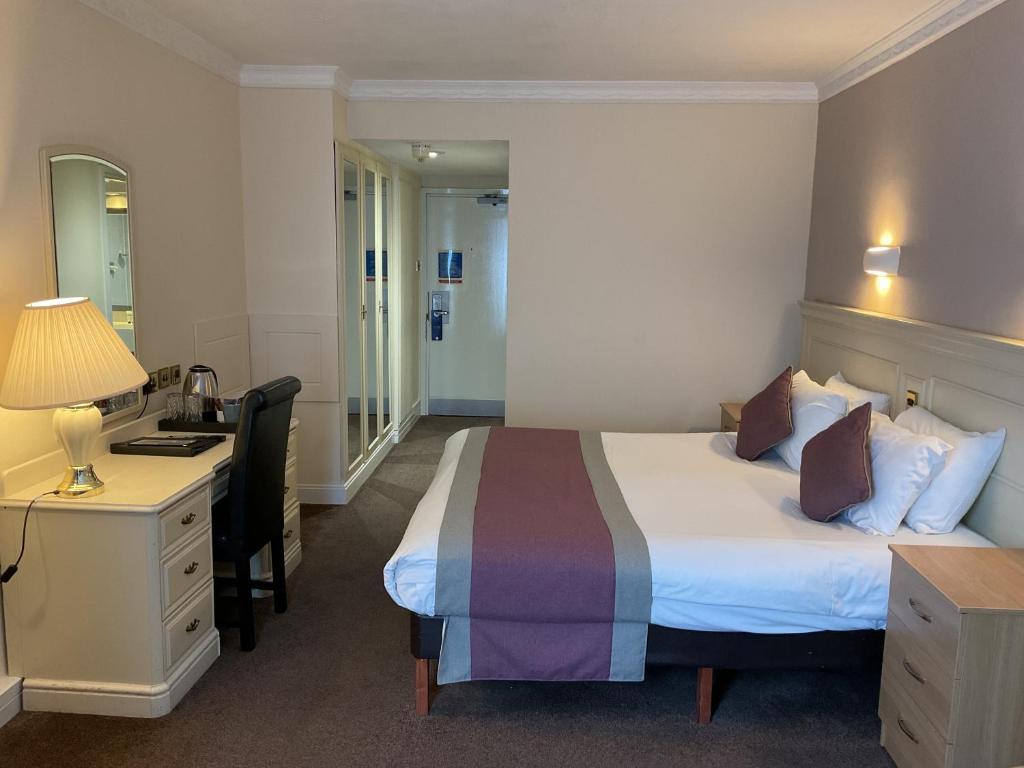 
Deluxe Double or Twin Room
