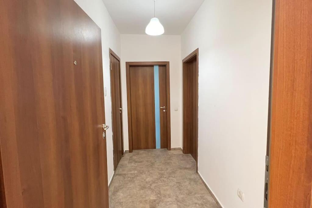 Fotografie z fotogalerie ubytování Cozy Apartment in Central Varna ve Varně