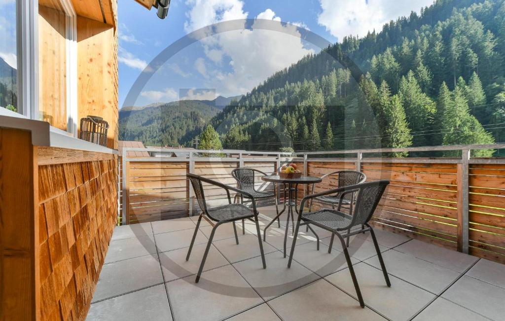 Nespecifikovaný výhled na hory nebo výhled na hory při pohledu z apartmánu