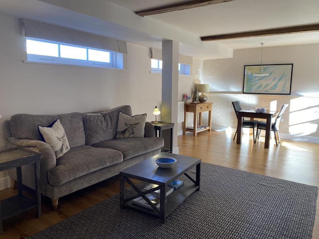 Red lion little barn 2