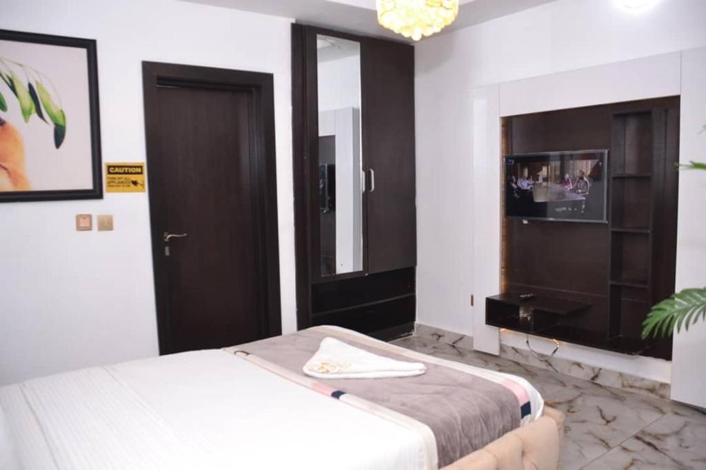 Postel nebo postele na pokoji v ubytování Standard Luxury Room - Sleeps2 - Pool - PetAllowed