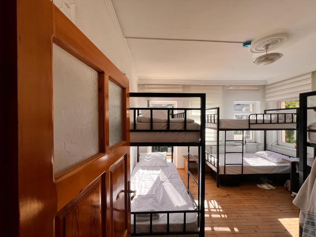 Postel nebo postele na pokoji v ubytování Göreme Hostel