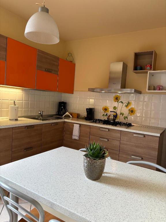 Kuchyň nebo kuchyňský kout v ubytování Gemma Fiorita Casa Vacanze