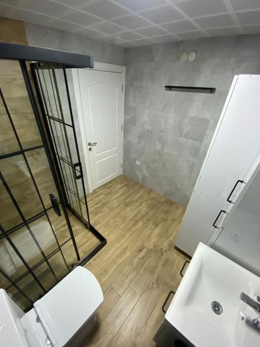 Koupelna v ubytování Stylish Triplex Apartment in The Heart of Izmir