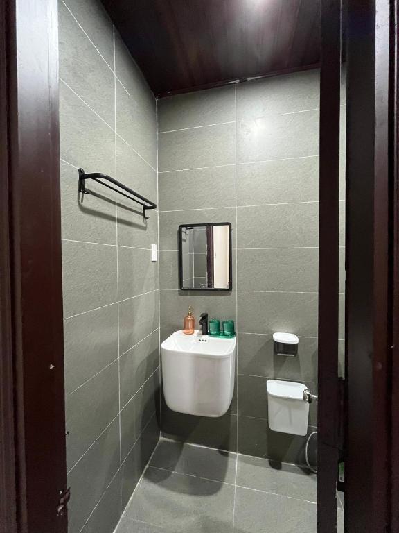 Koupelna v ubytování Lanni House