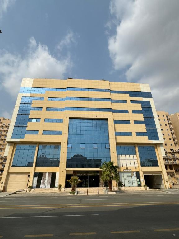 Το κτήριο όπου στεγάζεται  το διαμέρισμα