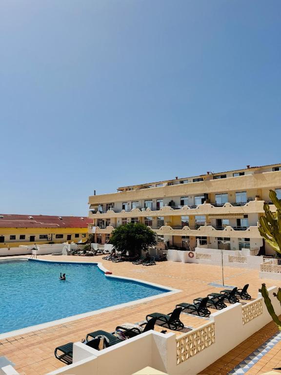 Ocean Montain Pool View Apartment in Playa Paraiso