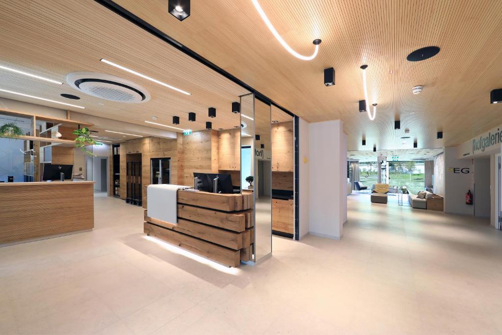 Hotel Steiermarkhof Graz - Aus Holz gebaut, von Hügeln geküsst - Resim 7