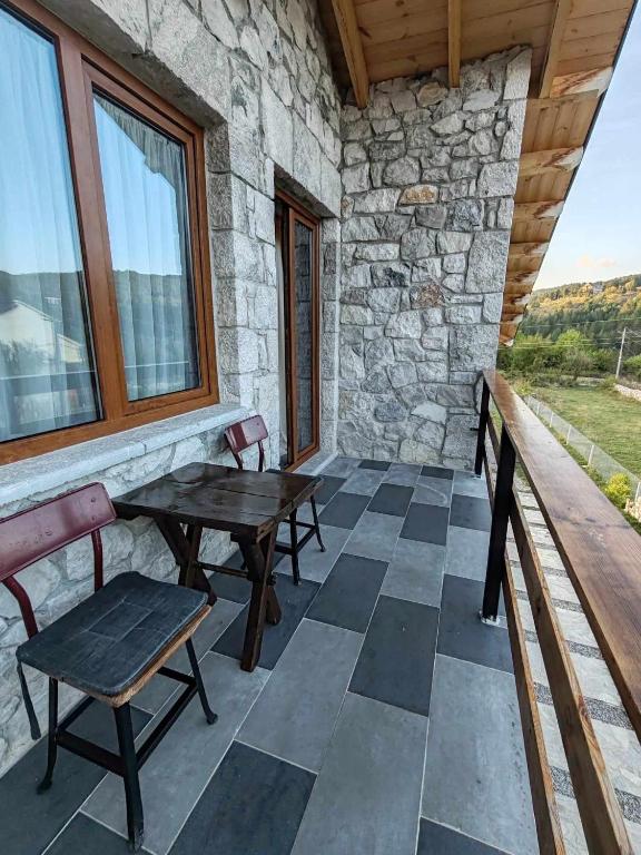 Balkón nebo terasa v ubytování Vila Nikol
