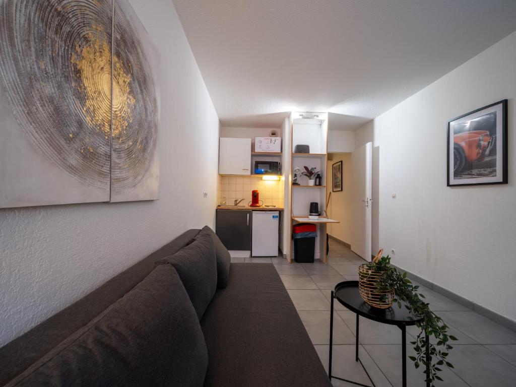 Appartement tout équipe à 6min de St Charles - Studio