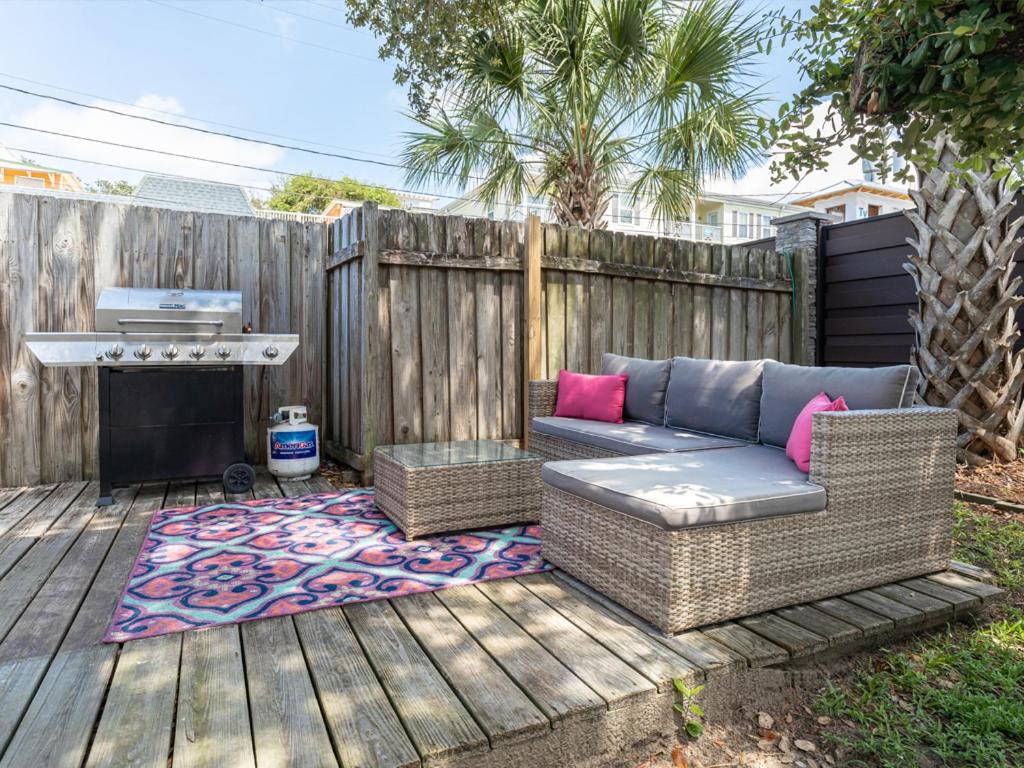 Istumisnurk majutusasutuses Latitude Adjustment B