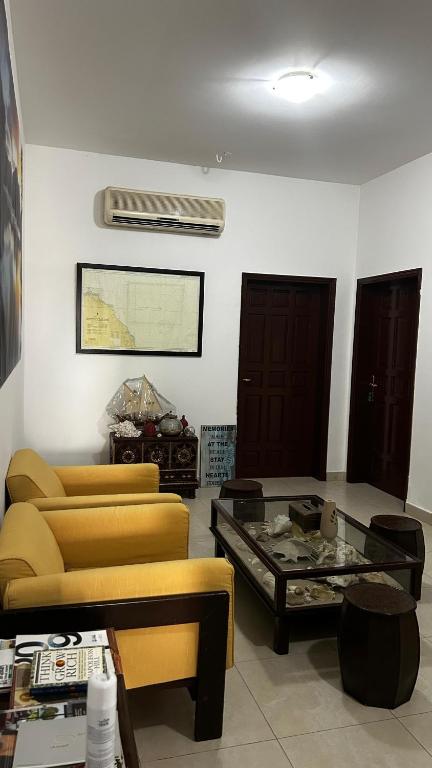 Istumisnurk majutusasutuses Qantab Village Stay
