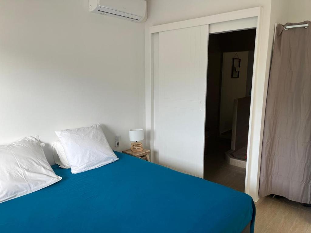 Postel nebo postele na pokoji v ubytování Superbe 2 chambres avec piscine