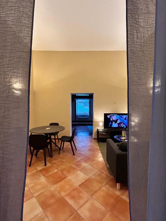 Ferrigni 33