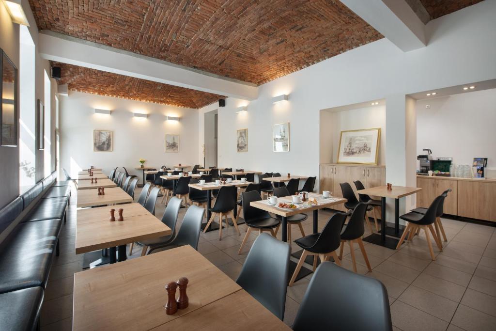 Prague Season Hotel - Resim 2