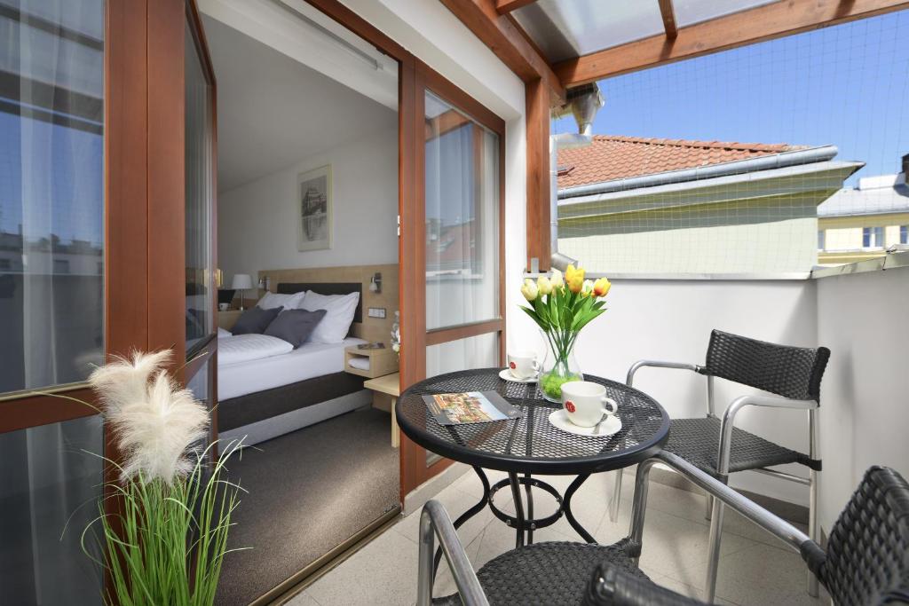 Prague Season Hotel - Resim 30