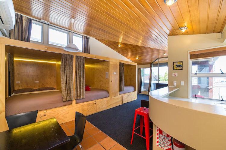 
4 Bed Mixed Pod with kitchenette and Deck -  Queen Pod
