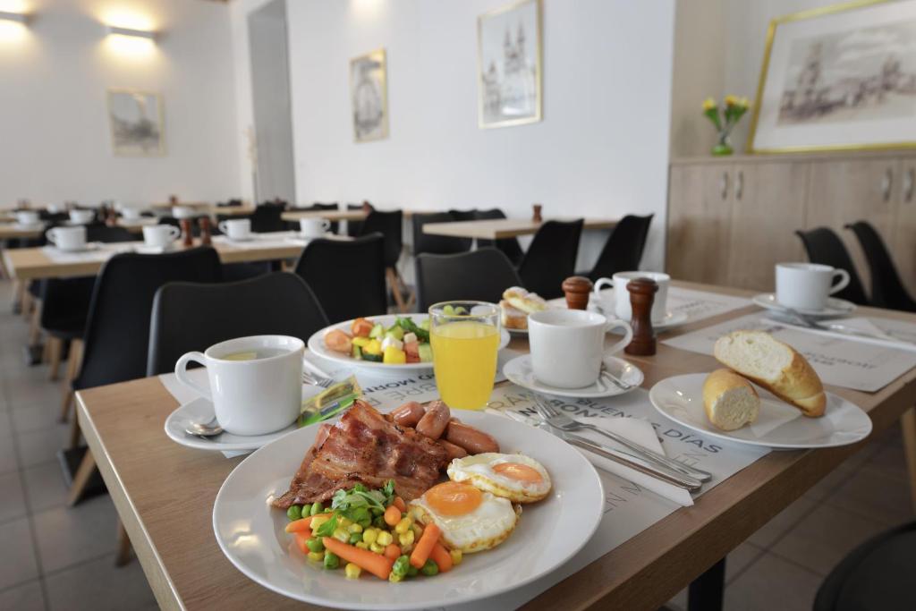 Prague Season Three Stars - Resim 18