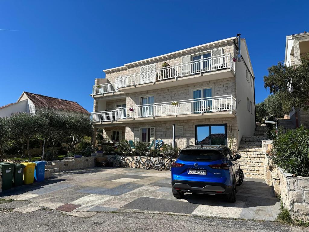 Budova, kde se apartmán nachází