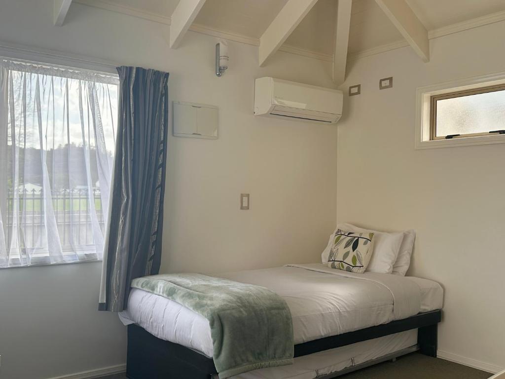 The Olive Motel - Resim 10