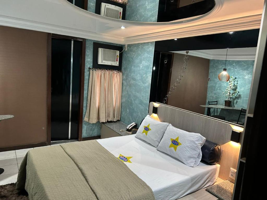 Postel nebo postele na pokoji v ubytování HOTEL BIGSTAR