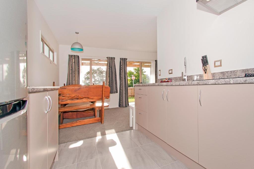 The Olive Motel - Resim 37