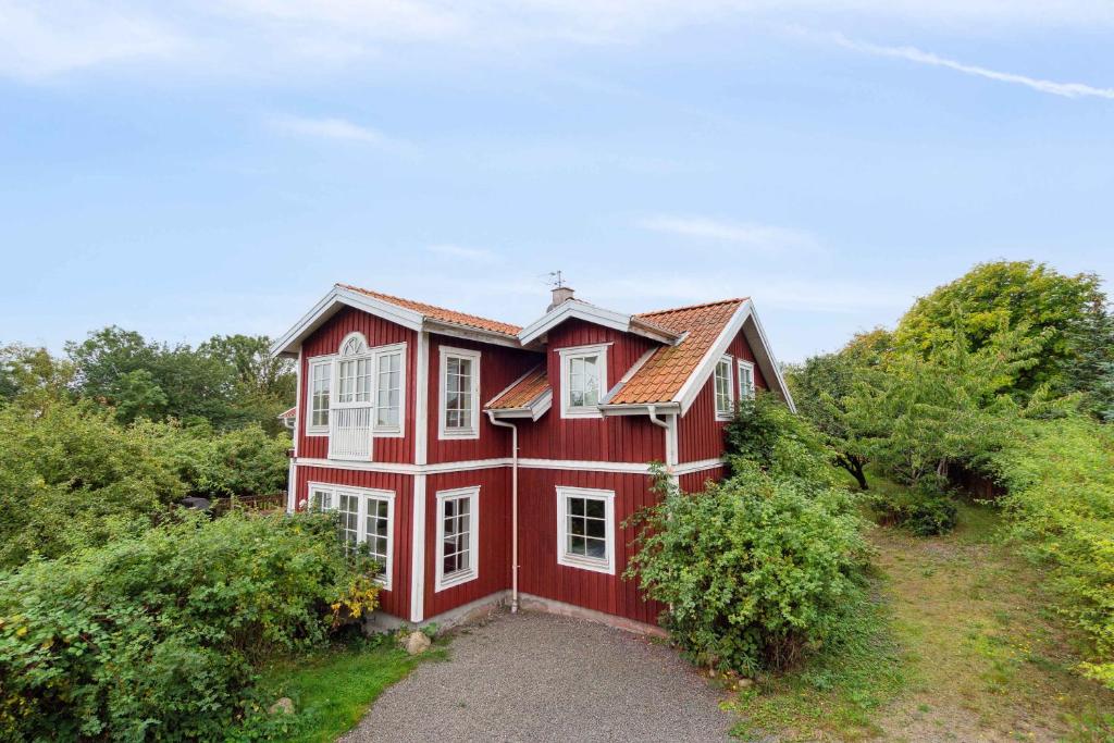 Imagen de la galería de Cozy And Bright Summer House On Bornholm, en Allinge
