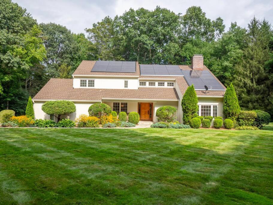 Κήπος έξω από το Green Utopia