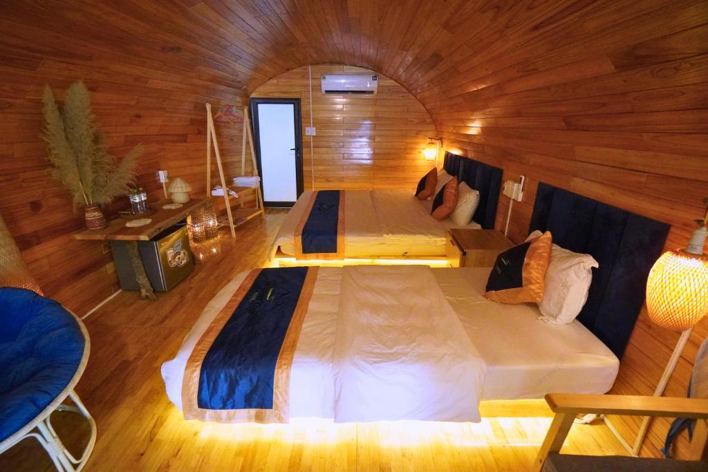 Posezení v ubytování Ha Giang Loop Hostel & Tours