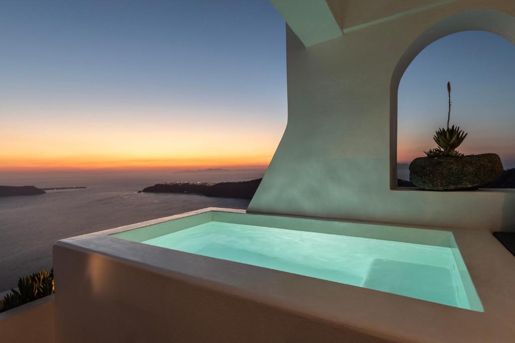 LUKAS Aethereal Living - 4