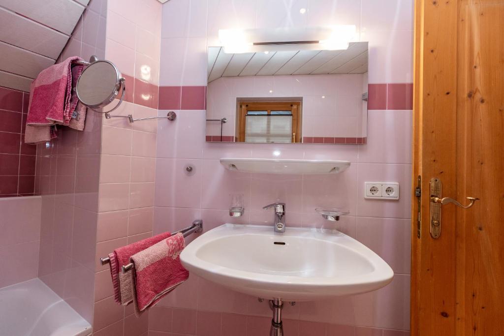 Koupelna v ubytování Apartment Obkircher