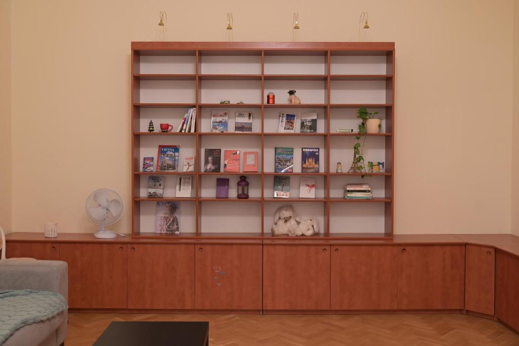 Euro buda house 1065 Budapest, Bajcsy-Zsilinszky út 55 kép - 1