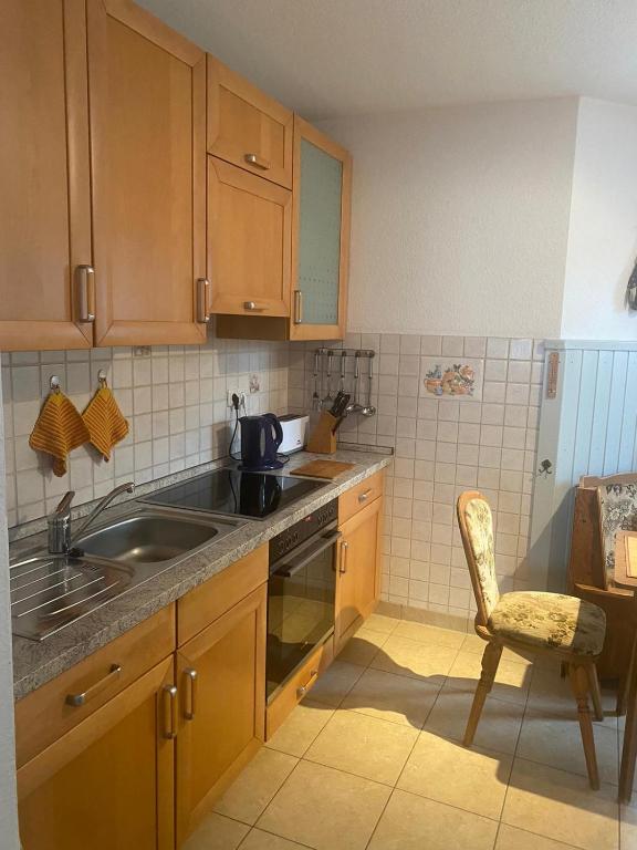 Kuchyň nebo kuchyňský kout v ubytování Am Steinberg - Söhesten