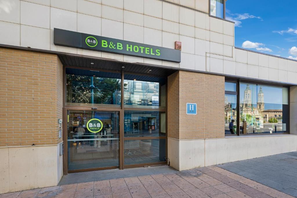 B&B HOTEL Zaragoza Centro - Resim 22