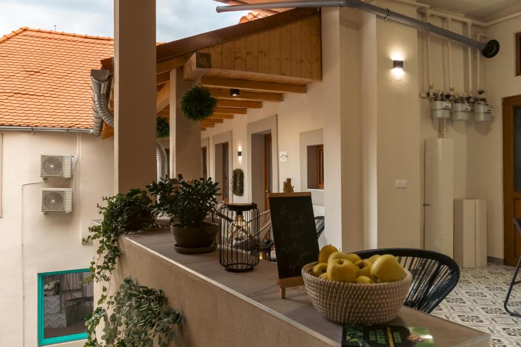 Balkón nebo terasa v ubytování Epic Boutique
