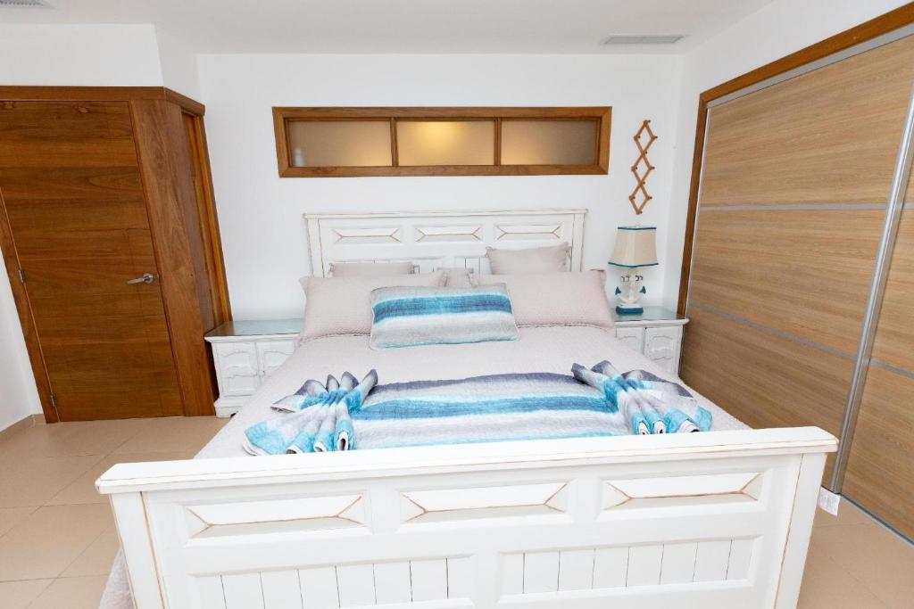 Marbella Juan Dolio Beachfront客房内的一张或多张床位