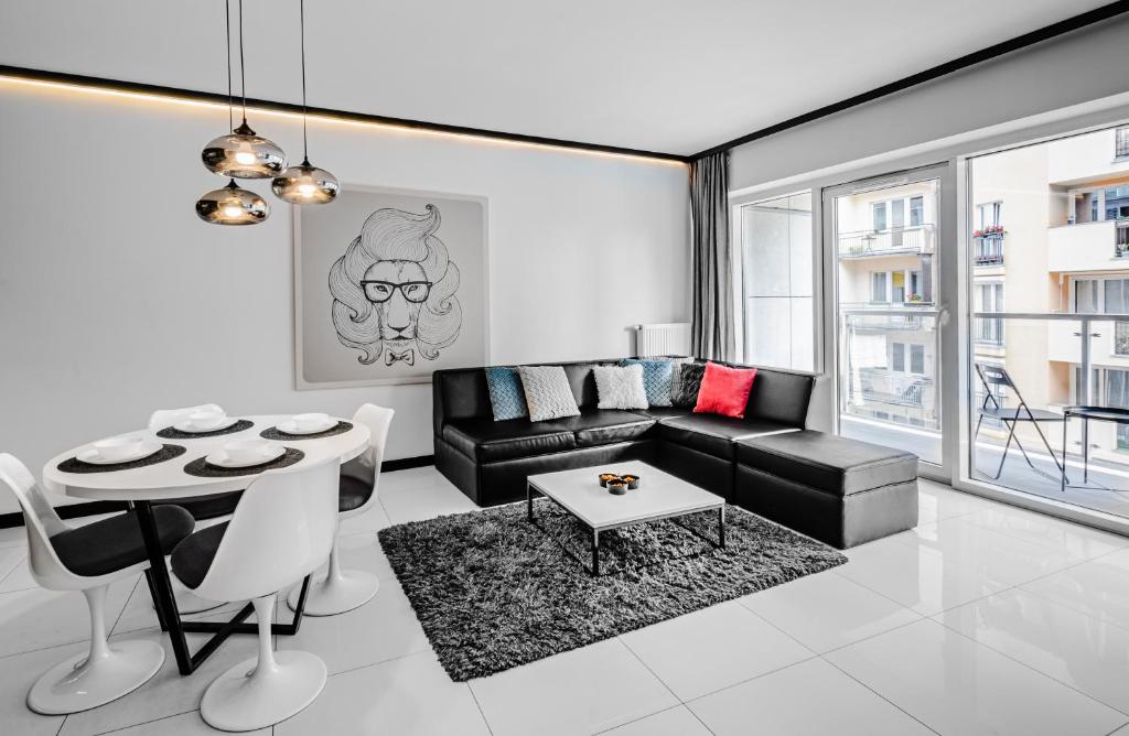 Posezení v ubytování Apartamenty Homely Place Casa Verona - Stary Rynek - Parking