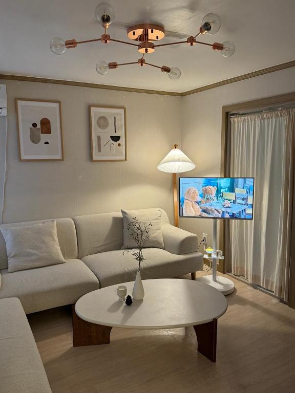Koon House - Apartamento De Tres Habitaciones